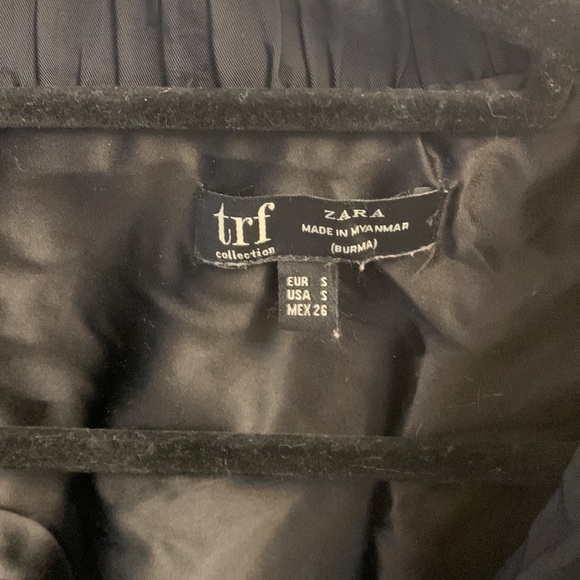 Zip up Zara bomber jacket - Picture 2 of 3